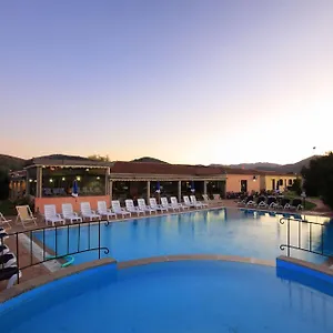 Li Suari Club Village Сан-Теодоро